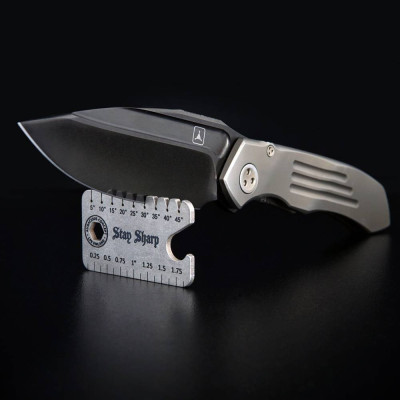 Titanium template for measuring blade angle