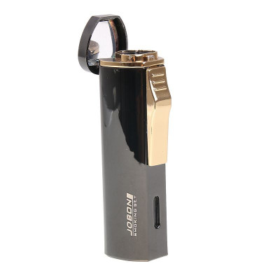 Luxury triple jet lighter